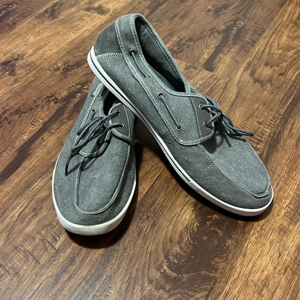 Men’s slip on shoes